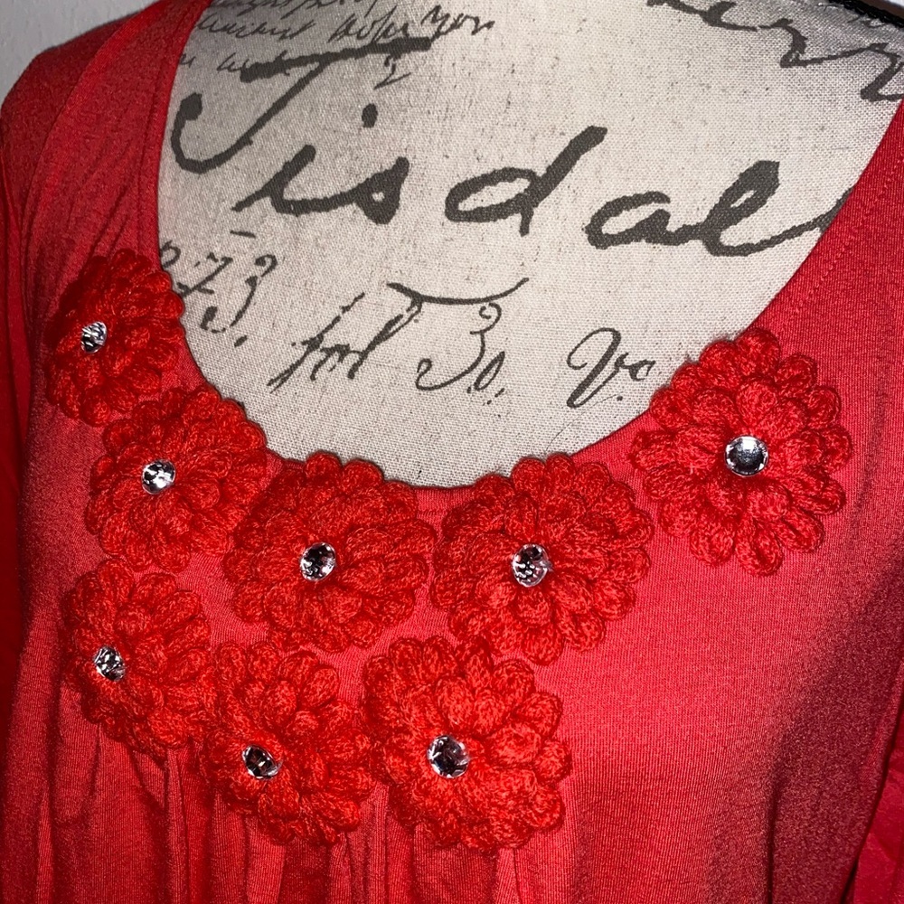 🌺Ruby Rd Beautiful Floral Accent Top🌺 - Picture 5 of 9